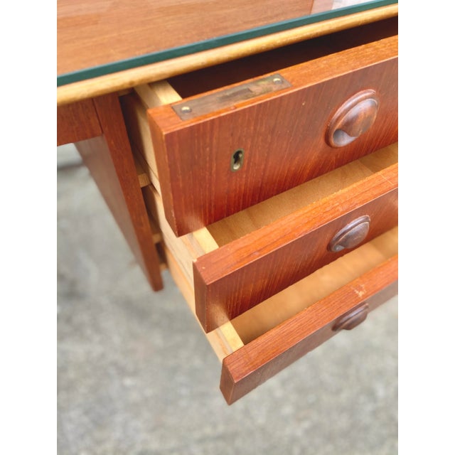 Wood Mid-Century Modern Scandinavian Executive Desk With Glass Top by Arne Vodder Style For Sale - Image 7 of 13