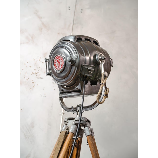 Hollywood Movie Keg Light on Wooden Tripod Floor Lamp by Bardwell McAlister, 1950s For Sale - Image 9 of 18