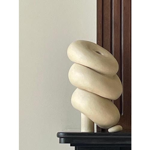 Modder Knowing When To Get Help Ceramic Sculpture by Françoise Jeffrey Dimensions: Ø 30 x H 18 cm Materials: with little...