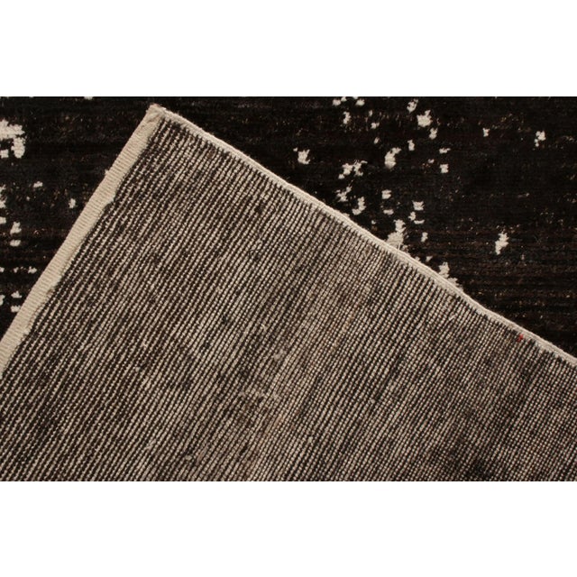 Black Rug & Kilim’s Modern Rug in All Over Brown-Black, White Abstract Pattern For Sale - Image 8 of 8