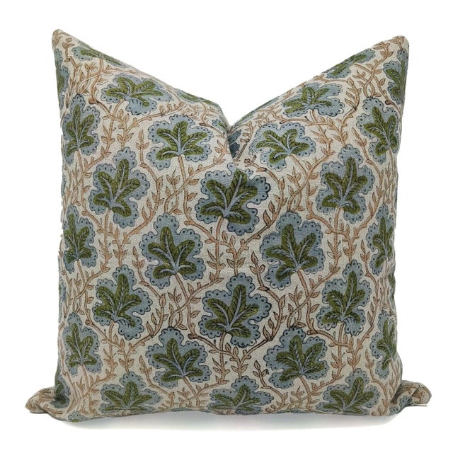 Transform your living area into a haven of style and comfort with Fabdivine’s luxurious hand-block-printed pillow covers....