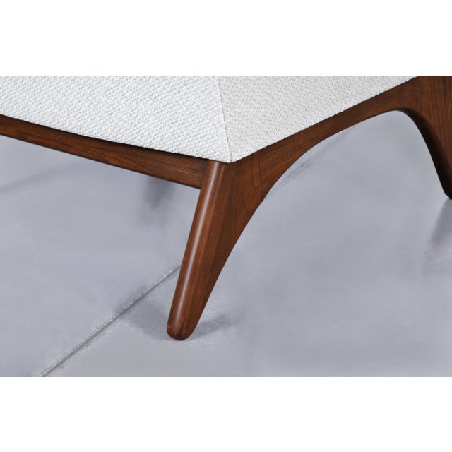 Mid-Century Modern Sculptural Walnut Lounge Chairs by Kroehler For Sale - Image 15 of 15