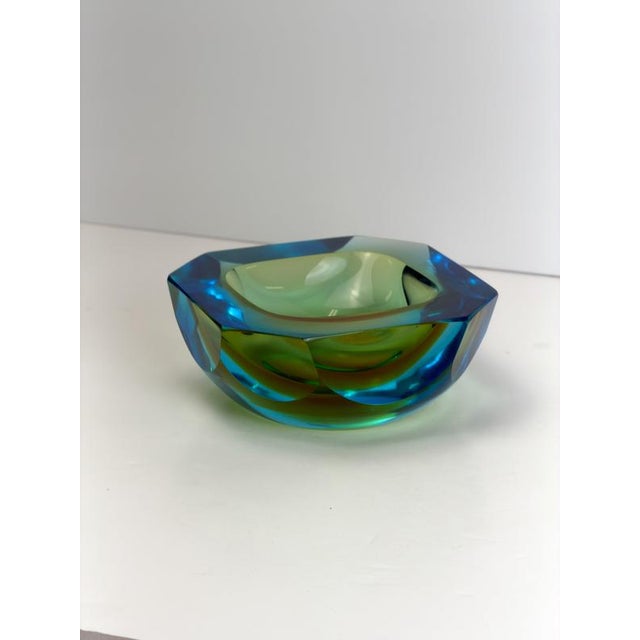 Octagonal Chartreuse Sommerso Murano Glass Bowl, 1960s For Sale - Image 6 of 11
