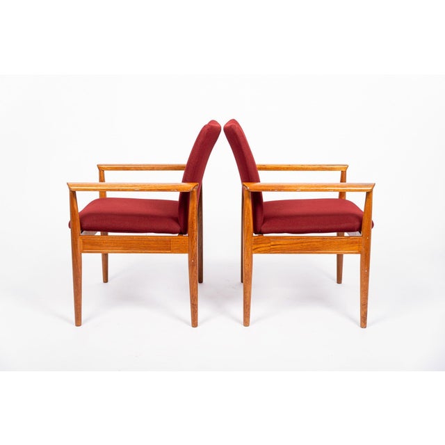 France & Daverkosen Danish Modern Red Diplomat Chairs by Finn Juhl for France & Daverkosen For Sale - Image 4 of 12