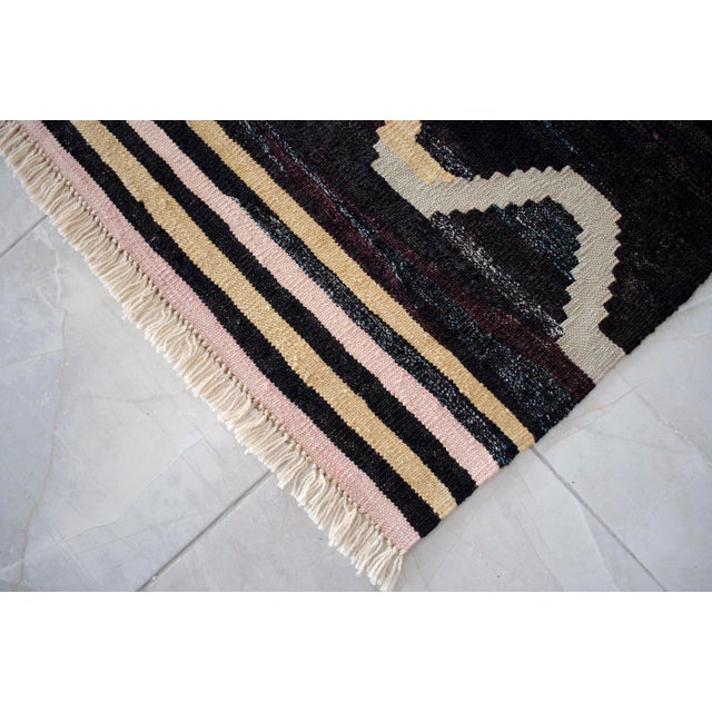 1990s Vintage Turkish Rug Hand Made Flat Weave Area Rug Kilim - 8′8″ X 11′5″ For Sale - Image 12 of 18
