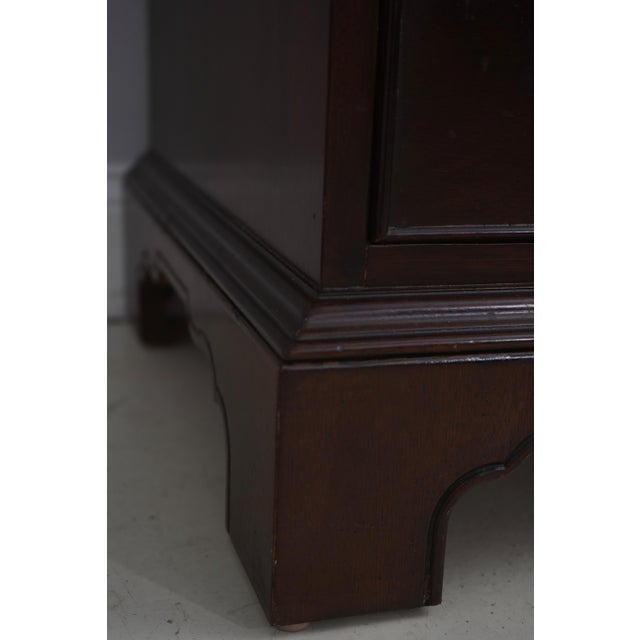 Drexel Heritage 18th Century Mahogany Double Dresser W. 2 Mirrors For Sale - Image 9 of 18