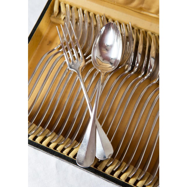 Silver French Cutlery Set in Silver Plated Metal, 1940s, Set of 24 For Sale - Image 8 of 9