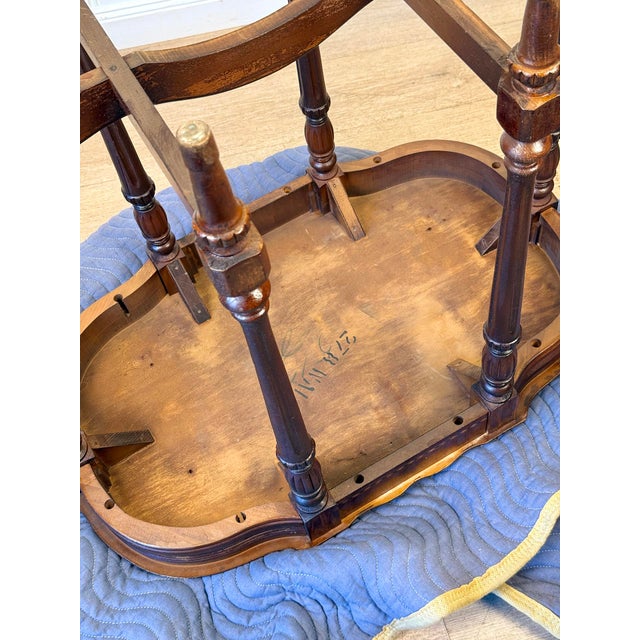 Vintage Traditional Victorian Mahogany Inlaid Scalloped Side Table For Sale - Image 15 of 15