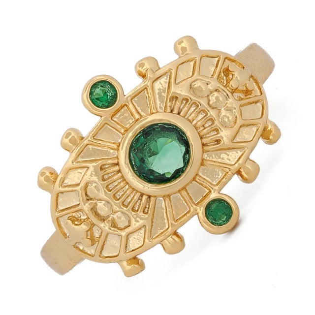 Goddess Cleopatra Emerald & Gold Adjustable Ring, Size 4 For Sale In Miami - Image 6 of 8