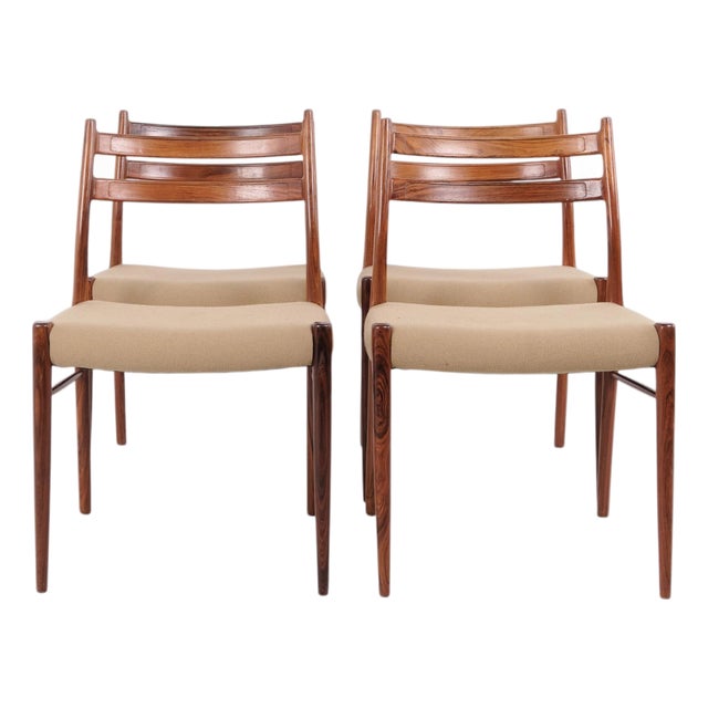 Dining Chairs in Rosewood attributed to Arne Wahl Iversen for Glyngøre Stolefabrik, 1950s, Set of 4 For Sale
