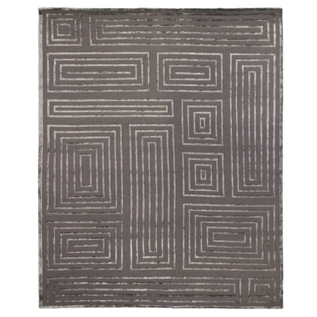Vera Charcoal/Dark Gray Hand knotted Wool/Viscose Area Rug - 6'x9' For Sale