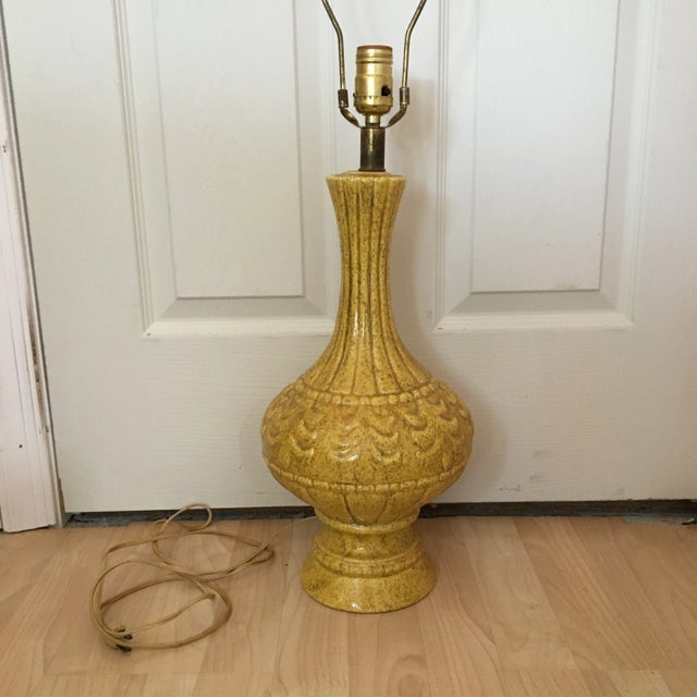 Mid-Century Modern 1950s Mid-Century Modern French Provence Yellow Lamp For Sale - Image 3 of 8