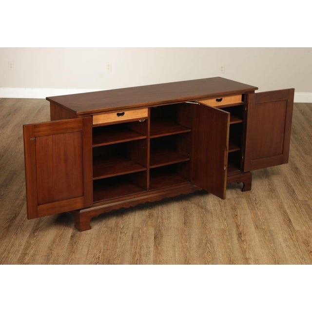 Traditional Kittinger Williamsburg Adaptation Mahogany Buffet Cabinet For Sale - Image 3 of 18
