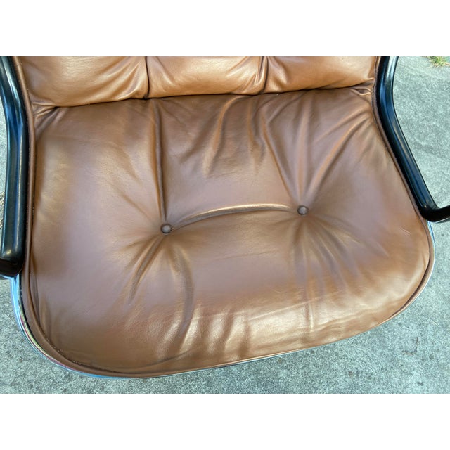 1980s Vintage Charles Pollock for Knoll Brown Leather Desk Chair For Sale - Image 5 of 18