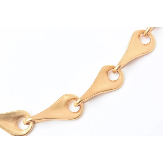 Robert Lee Morris Vintage Robert Lee Morris for Artwear Gold Plated Over Sterling Silver Sculptural Necklace For Sale - Image 4 of 8