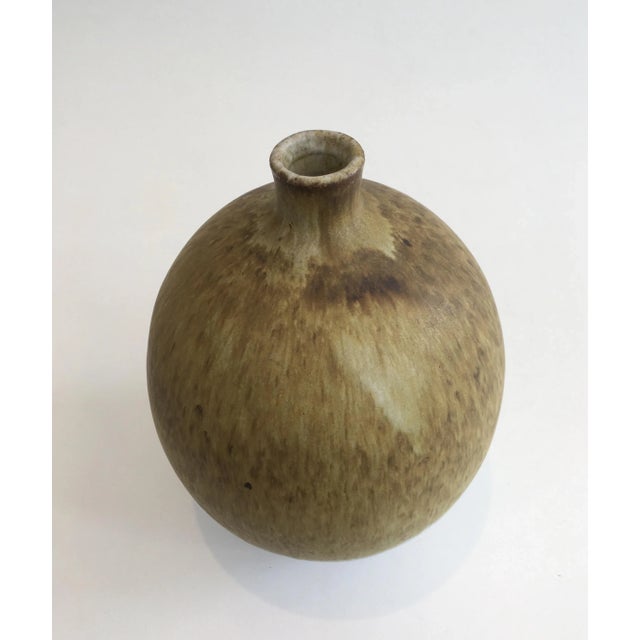 Stone Edouard Chapallaz, Small Sandstone Single-Flower Vase, Signed by Swiss Artist Ed For Sale - Image 7 of 13