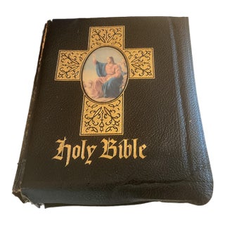 Vintage Holy Bible — 1959 Edition (Gilt Edges, Classic Binding) For Sale