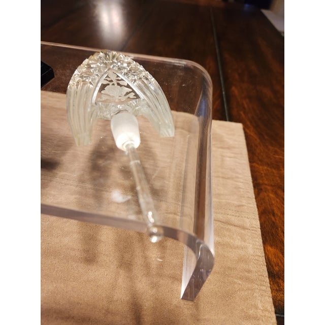 Museum-Grade 1930s Art Deco "Ingrid" Perfume Bottle Jet Black Hyalith Intact Dau For Sale In Dallas - Image 6 of 12