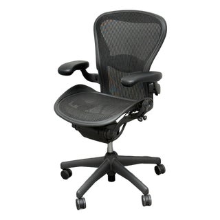 Herman Miller Aeron Office Chair, B For Sale