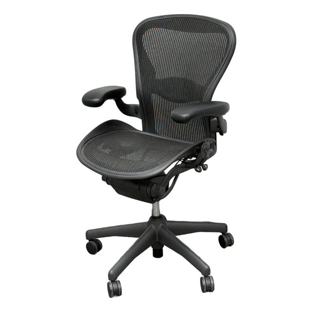 Herman Miller Aeron Office Chair, B For Sale