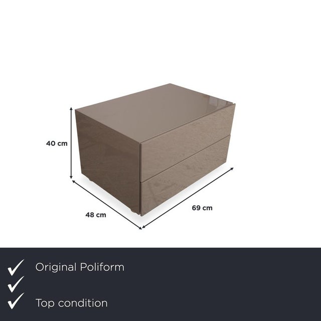 The Poliform Dream Sideboard is an exquisite example of minimalist, high-end Italian design. Conceived as a generously...