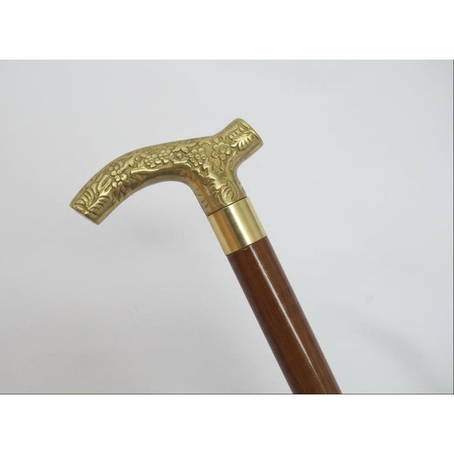 Victorian Floral Embossed Brass Walking Tippling Stick Cane W/Hidden Cork Screw For Sale - Image 9 of 11