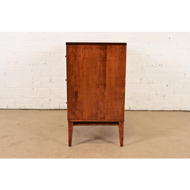 Paul McCobb Planner Group Solid Birch Dresser or Chest of Drawers, Newly Refinished For Sale - Image 13 of 15