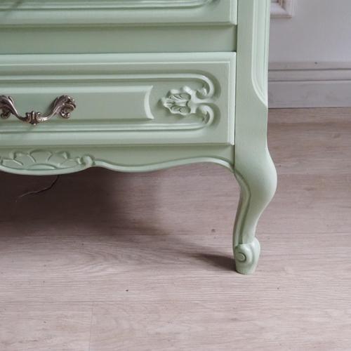 Antique Louis XV Style French Mint Green Chest of Drawers, 1920 For Sale - Image 3 of 12