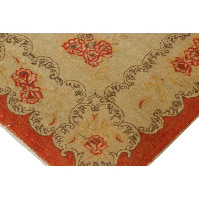 Vintage Turkish Rug in Golden-Beige With Large Floral Medallion - Rug & Kilim For Sale In New York - Image 6 of 8