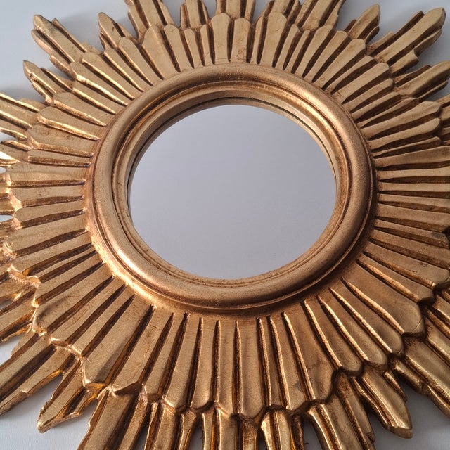 Beautiful Gilded Sunburst Mirror From the 1960s Italy For Sale - Image 4 of 14