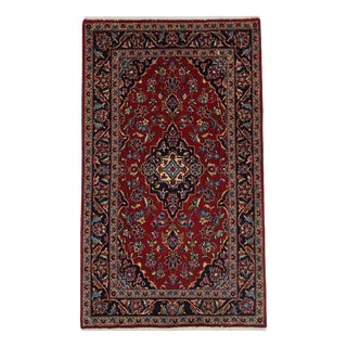 Middle Eastern Rug in Wool For Sale