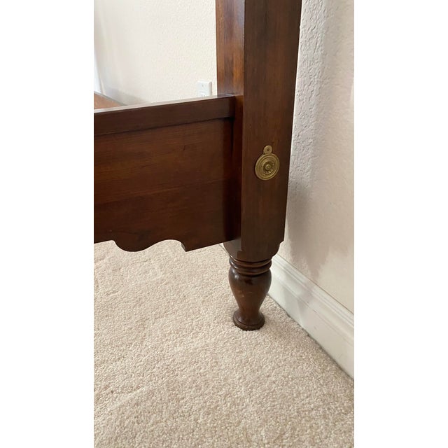 Cherry Pediment Low Poster Ethan Allen Style Queen Bed Vintage Excellent Condition For Sale In Denver - Image 6 of 9