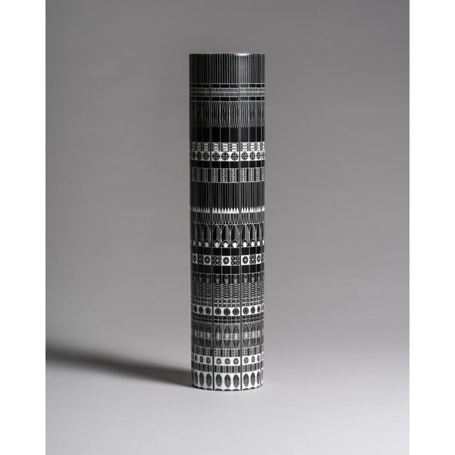 Baumann German Graphic Porcelain Vases by Hans Theo for Rosenthal, 1960s, Set of 2 For Sale - Image 13 of 16