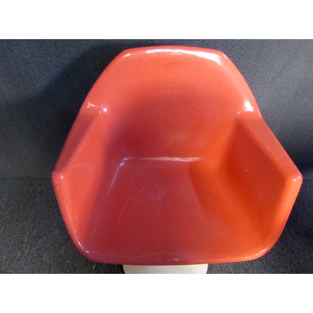 Metal Mid 20th Century Mid-Century Tulip Chairs - 4 Pieces For Sale - Image 7 of 11