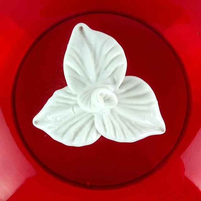 Mid-Century Modern Vintage Venetian Murano Ruby Red White Leafs Top Decoration Italian Art Glass Candy Bowl Covered Jar For Sale - Image 3 of 5