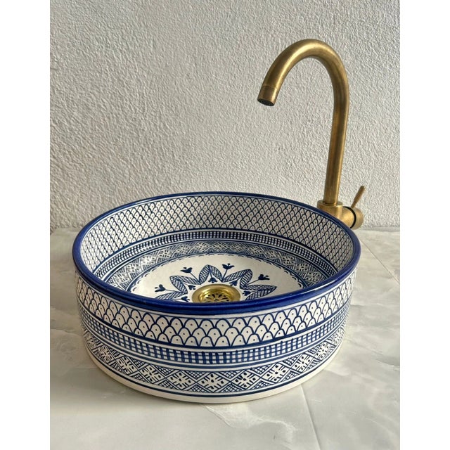 Experience the Beauty of Our Navy Blue Sink Bowl Transform your bathroom with our stunning navy blue sink bowl, a lovingly...