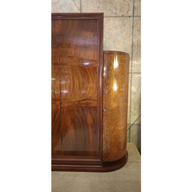 Belgian Art Deco Wardrobe in Mahogany and Amboyna Burl, 1920s1930s For Sale - Image 3 of 12