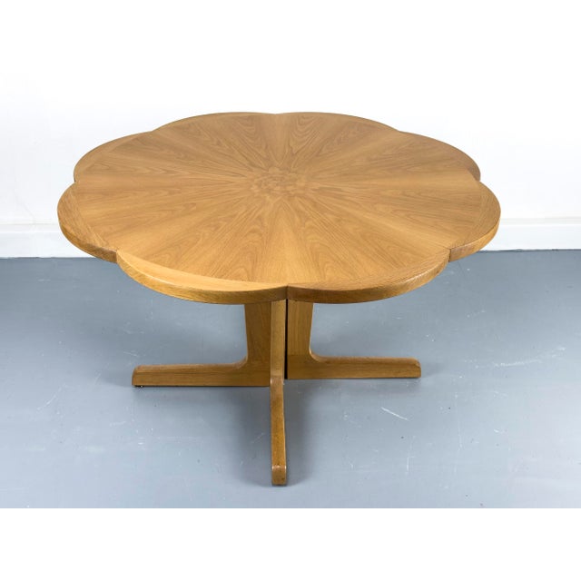1970s Round Oak Dining Table with Extensions, 1970s For Sale - Image 5 of 18