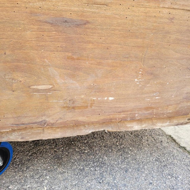Early 19th Century High-Backed Storage Bench in Green Lacquer, Italy For Sale - Image 16 of 18