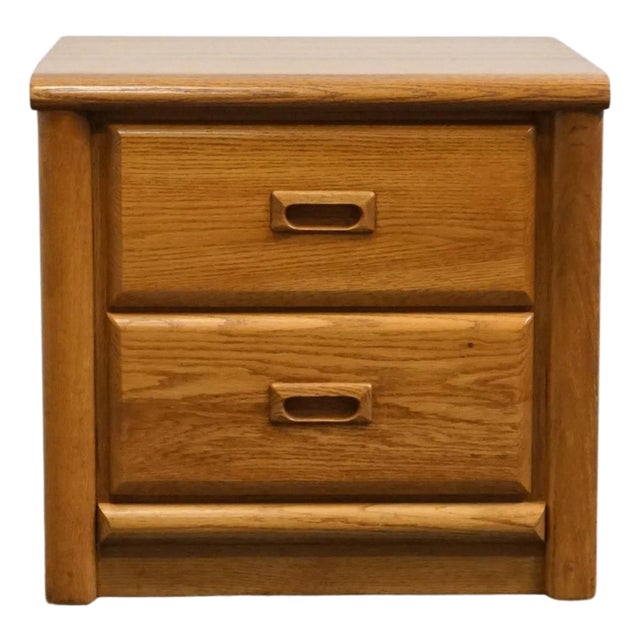 Late 20th Century Kincaid Furniture Ventura Oaks Collection Early American Contemporary 24" Two Drawer Nightstand For Sale