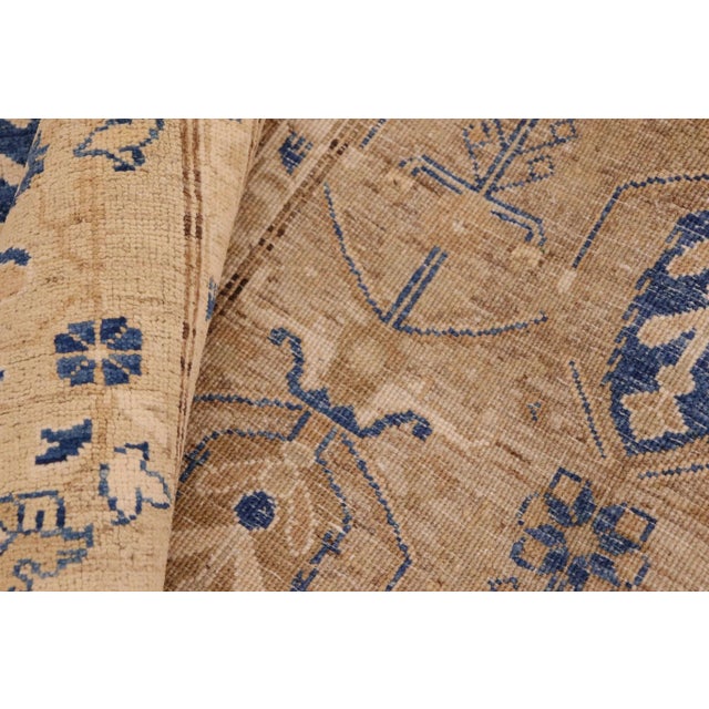1990s 1990s 1990s Sun Faded Tan/Blue Hand Knotted Wool Rug For Sale - Image 5 of 9