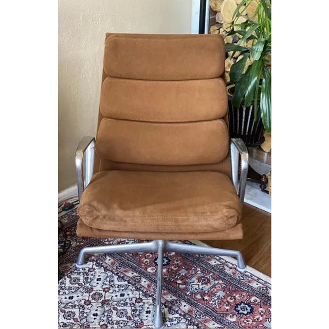 Eames Herman Miller Tan Light Brown 1970s Eames Soft Pad Lounge Chair For Sale - Image 4 of 8