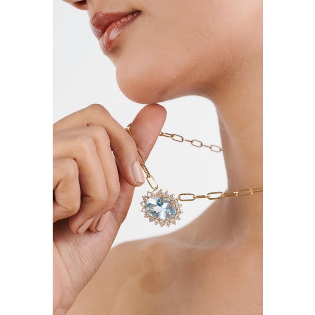 Sky Blue Authentic 10.32ct Aquamarine 1.95ct Diamond Halo Pendant Necklace in 14k Yellow Gold For Sale - Image 8 of 16