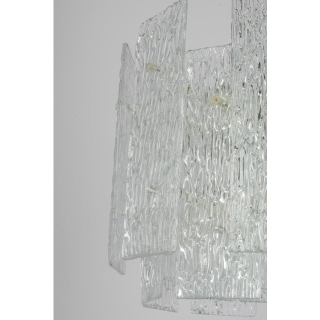 Large Murano Ice Glass Chandelier attributed to Kalmar, Austria, 1960s For Sale - Image 12 of 14