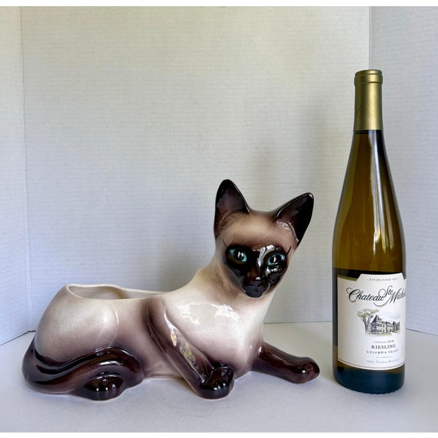 Mid-Century Figurative Siamese Cat Ceramic Planter Cachepot For Sale - Image 11 of 12