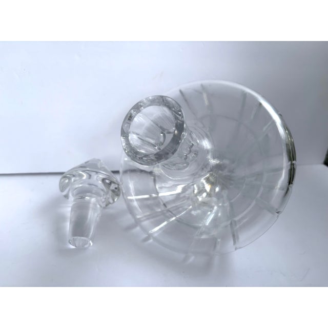 Glass Sculptural Cut Crystal Tilted Decanter With Stopper, Attributed to Marquis by Waterford Omega For Sale - Image 7 of 8