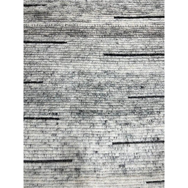6x9 Gray Hand-Knotted Wool Striated Horizon Geometric Modern Carpet Rug For Sale - Image 13 of 13
