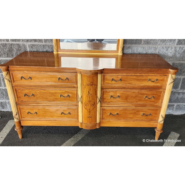 Antique French Neoclassical 1930s Inlaid Satinwood Mahogany Bedroom Dresser W/ Mirror For Sale - Image 12 of 16