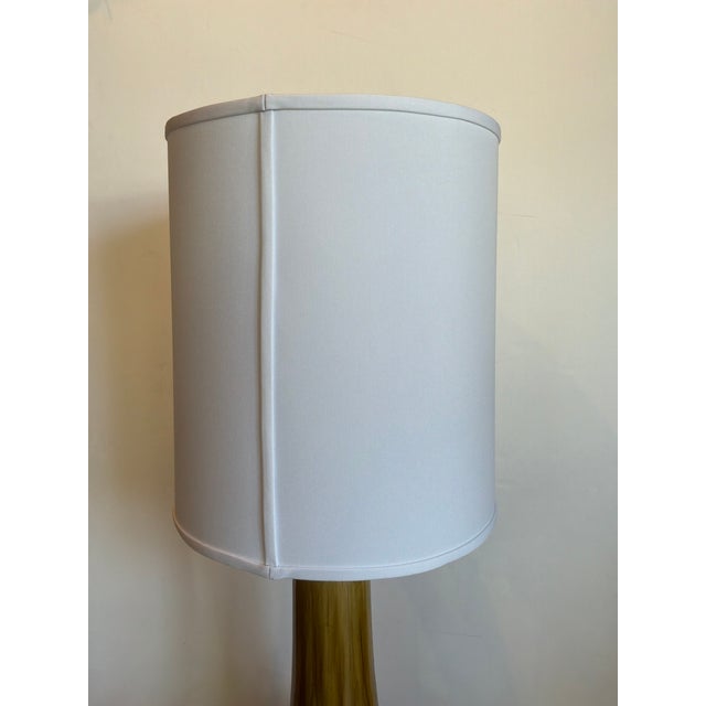 Camel Global Views Large Mid-Century Style Camel Glaze Lamps - Pair. For Sale - Image 8 of 8