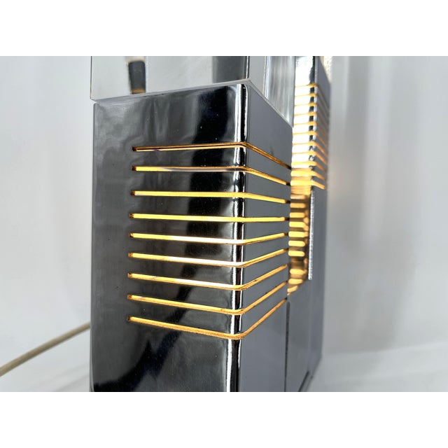 Vintage Chrome and Plexi Table Lamp attributed to Gaetano Missaglia, 1970s For Sale - Image 7 of 12
